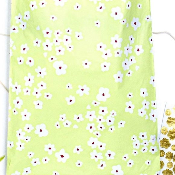 4 SETS LEFT! 🌸20 Bright green 10 x 13 inch - Picture 3 of 3